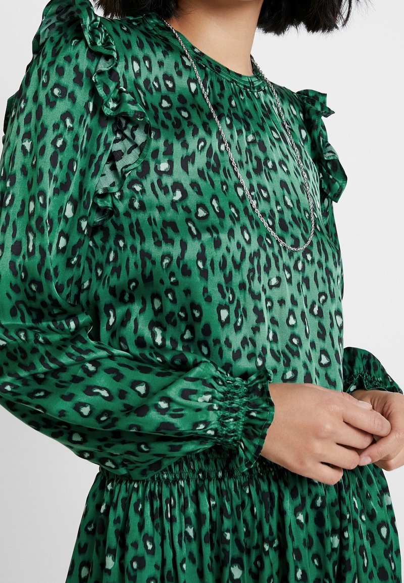 replay green dress Women's Skirts and Dresses