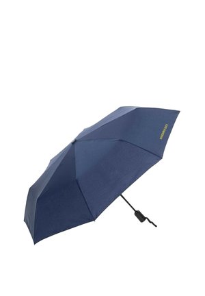 Ombrello compatto blu navy con manico e cinturino nero, parzialmente aperto su sfondo bianco.