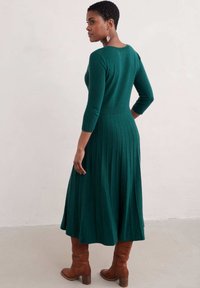 Seasalt Cornwall FOLK SONG petrol