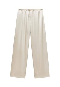 Hlače širokih nogavica u svijetlosmeđoj boji, izrađene od mekog, glatkog materijala s elastičnim pojasom i detaljem na vezicu.