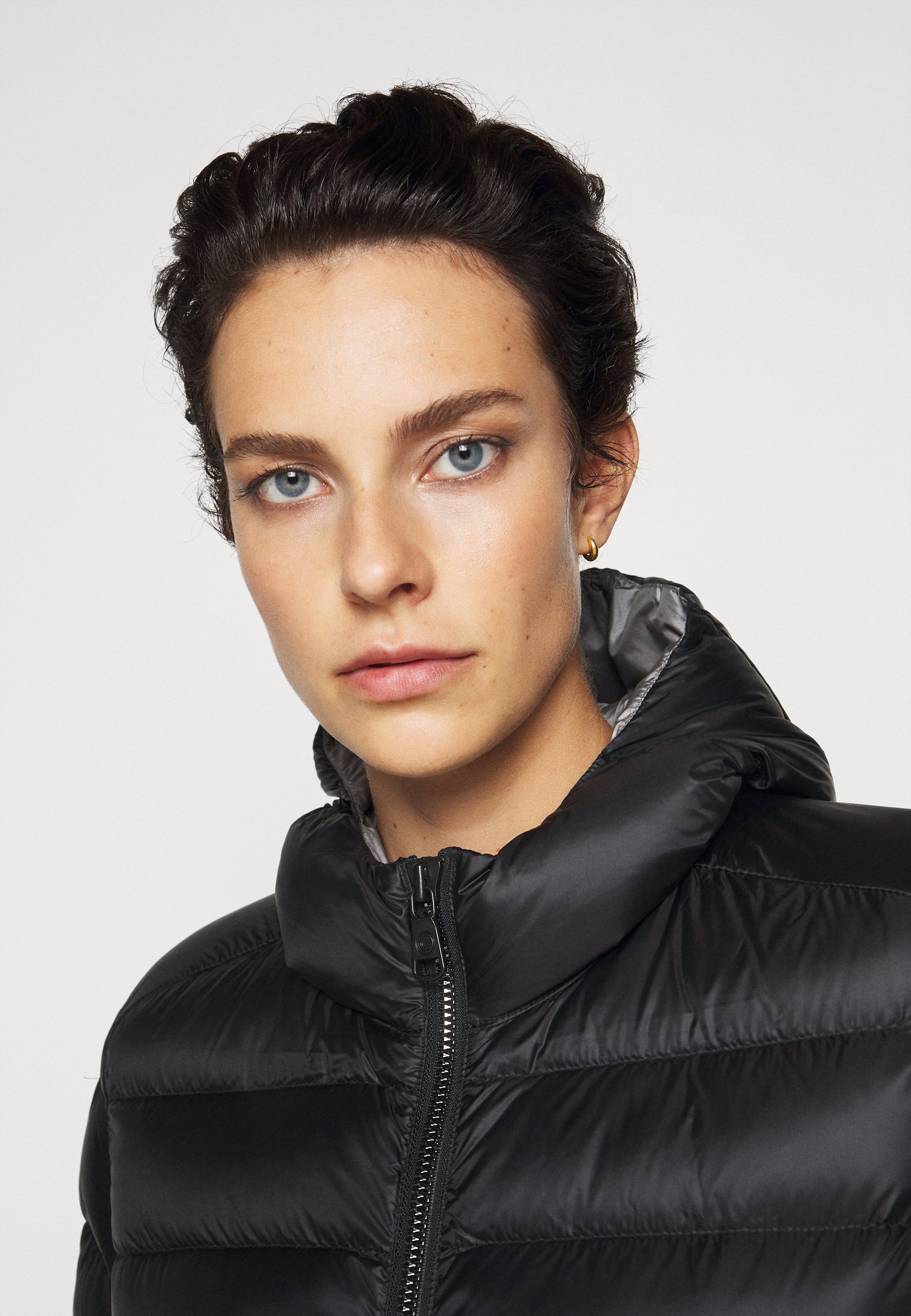 ladies down jacket black