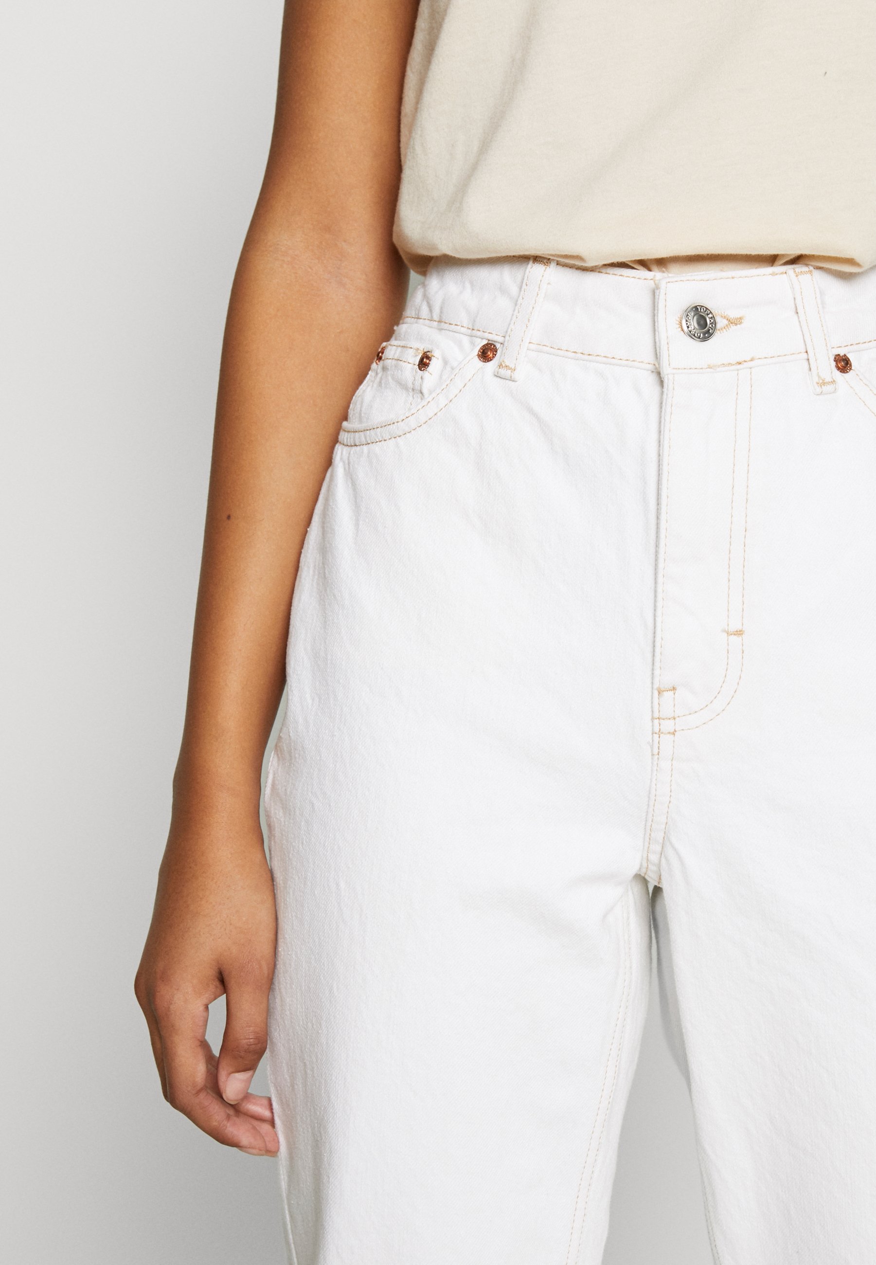 white mom jeans