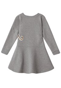 Harmaa pitkähihaisen mekko, jossa on levenevä hame, sivussa koristeellinen pyörteinen brodeeraus ja ribattu pääntie ja hihansuut.