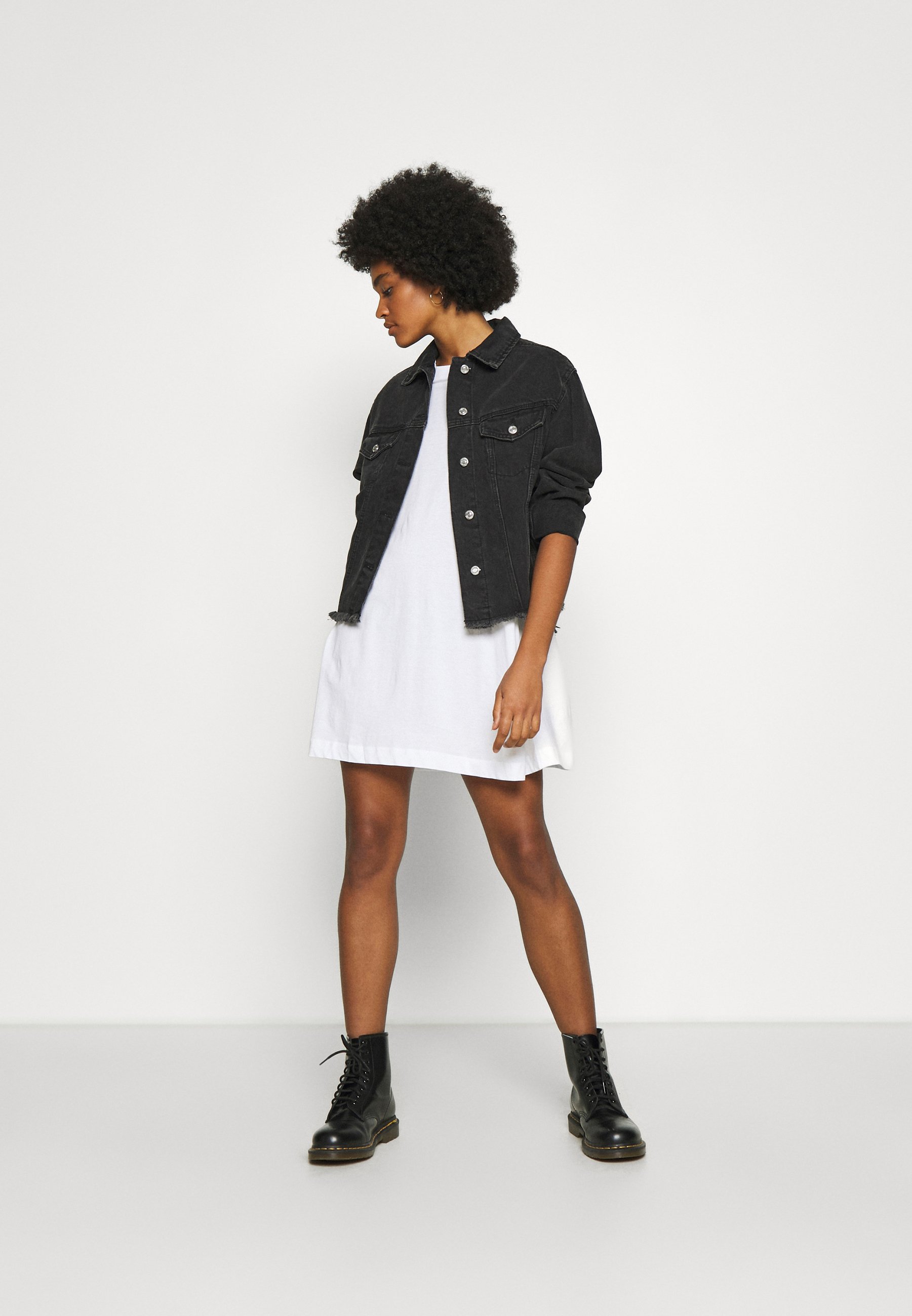Damen HUGE - T-Shirt basic Damen HUGE - T-Shirt basic