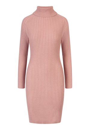 Vestido de punto en rosa suave con cuello alto, textura acanalada y mangas largas. Silueta ajustada con un diseño hasta la rodilla.