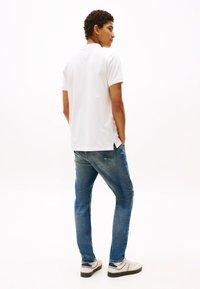 Tommy Jeans AUSTIN - Slim fit jeans - denim dark