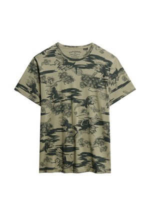 Khaki bomulds T-shirt med et mønster af en sort fugl og fyrretræer, rund halsudskæring, korte ærmer og en afslappet pasform.