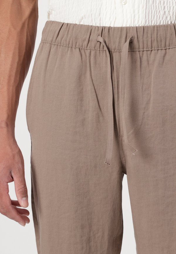 ONSSINUS TRAKE STRAIGHT PANTS - Trousers - fossil2