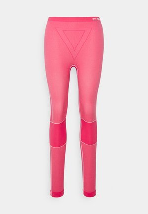 Roze aansluitende legging van rekbaar materiaal, met een driehoekig textuurpatroon op de achterkant en contrasterende witte stikselaccenten.