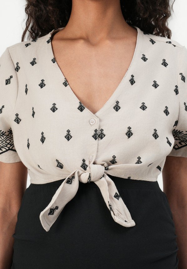 OLMSIESTA WILLA KNOT - Blouse2
