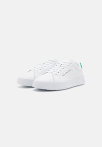Tommy Hilfiger COURT  - Trainers - white/olympic green