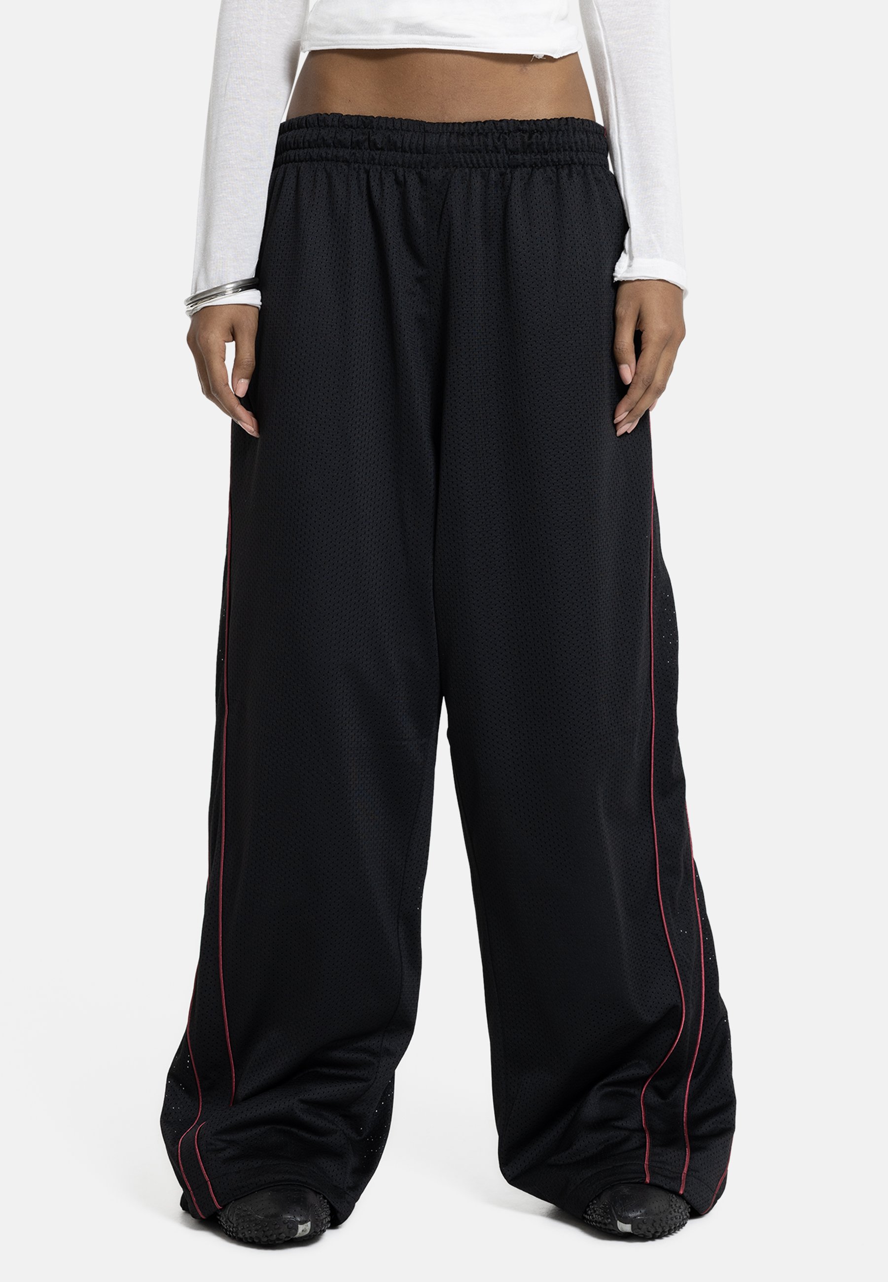 Jaded London AIRTEX VAPOR - Tracksuit bottoms - black - Zalando