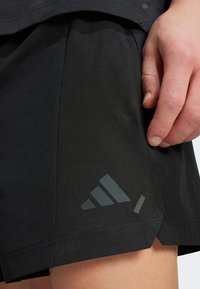adidas Performance POWER SHORT - Kurze Sporthose - black