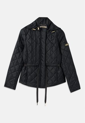 Schwarze gesteppte Jacke mit Kapuze, mit tailliertem Schnitt, zwei Fronttaschen, goldenen Hardware-Akzenten und verstellbaren Kordeln.