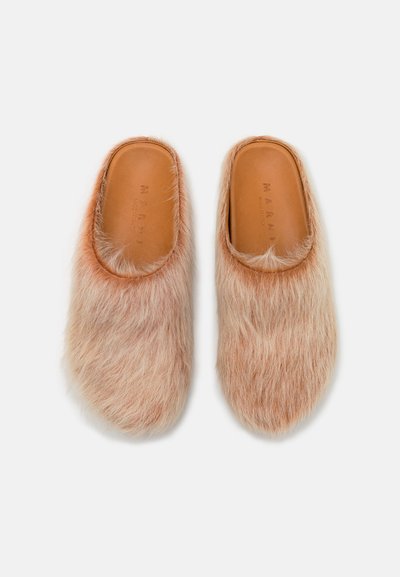 Marni FUSSBETT SABOT - Tofflor & inneskor - winter wheat