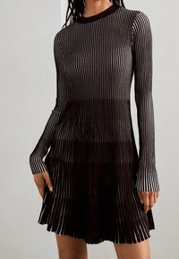 Desigual Abito in maglia - black