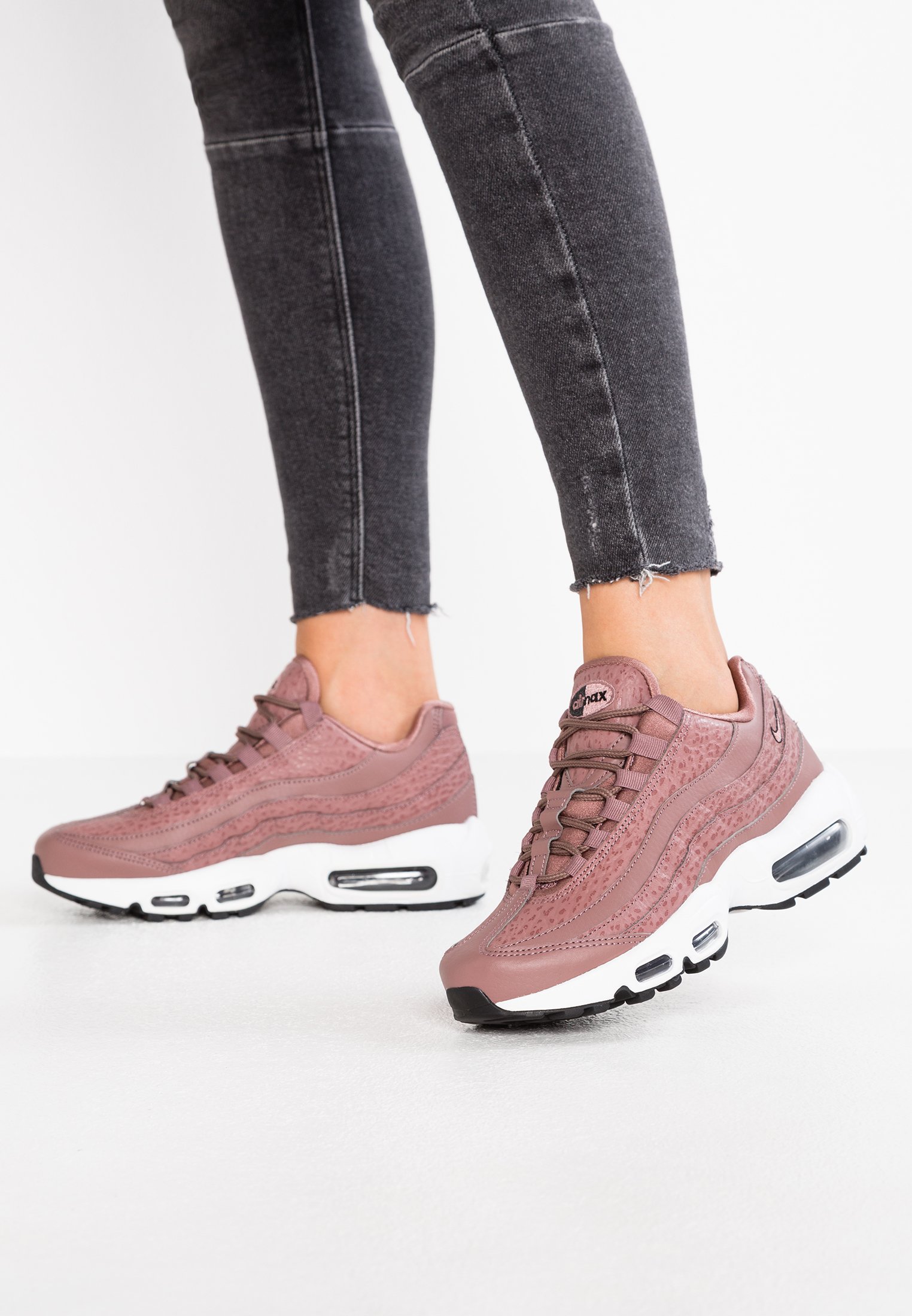 nike air max 95 smokey mauve