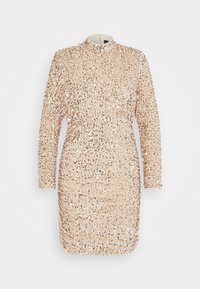 Robe ajustée à manches courtes en tissu transparent de couleur rose pâle, ornée de sequins dispersés, avec un col haut et des détails froncés.