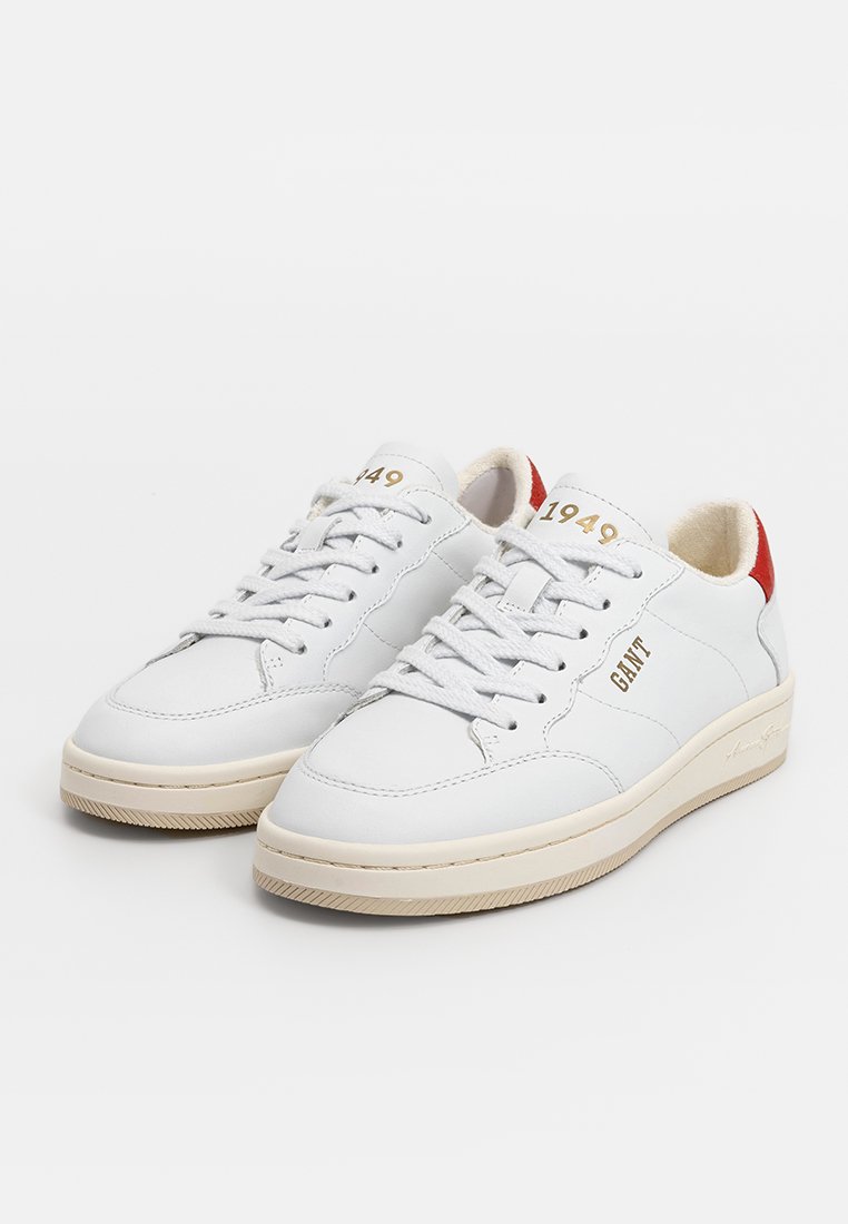 Sneaker low