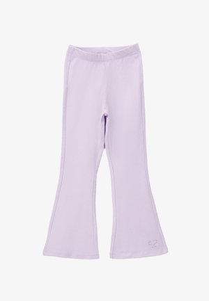 Pantaloni svasati per bambini di colore lilla con cintura elastica e un piccolo disegno a cuore vicino all'orlo inferiore su una gamba.