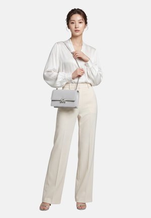 Marc Ellis, MARC ELLIS SHOULDER BAG - Schoudertas - silver and silver