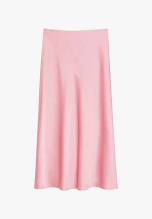 Hellrosa knielanger A-Linien-Rock mit glatter, seidiger Textur und subtiler Drapierung auf weißem Hintergrund.