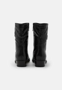 Tamaris Bottines - black
