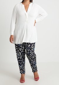 Live Unlimited London Trousers - dark blue