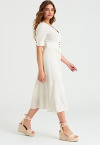 Greenpoint Haljina-majica - beige