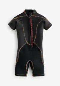 Shorty en néoprène noir avec des accents de couture multicolores et une fermeture éclair à l'avant. Dispose de manches courtes et d'une coupe ajustée.