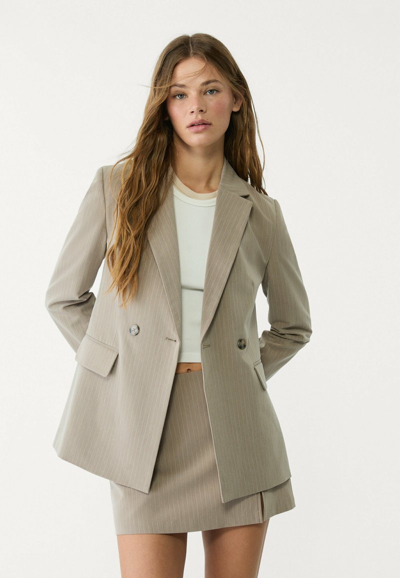 Stradivarius - DOUBLE-BREASTED - Blazer - mottled light brown, Vergrößern