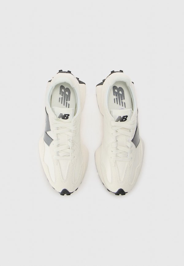 WS327 - Trainers - sea salt4