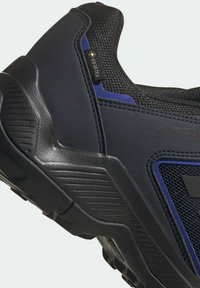adidas Performance Trekingové boty - blue