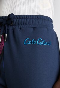 Carlo Colucci JOGGER UNISEX - Træningsbukser - navy