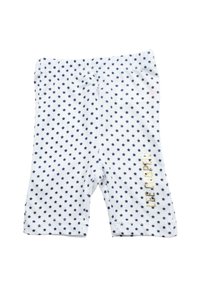 Shorts blancs avec motif d'étoiles marine, taille élastique et inscription dorée "LEE COOPER" sur le côté. Confectionnés en matériau doux et léger.