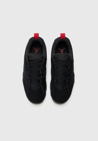 Jordan JORDAN MVP 92 - Baskets basses - black/gym red/anthracite