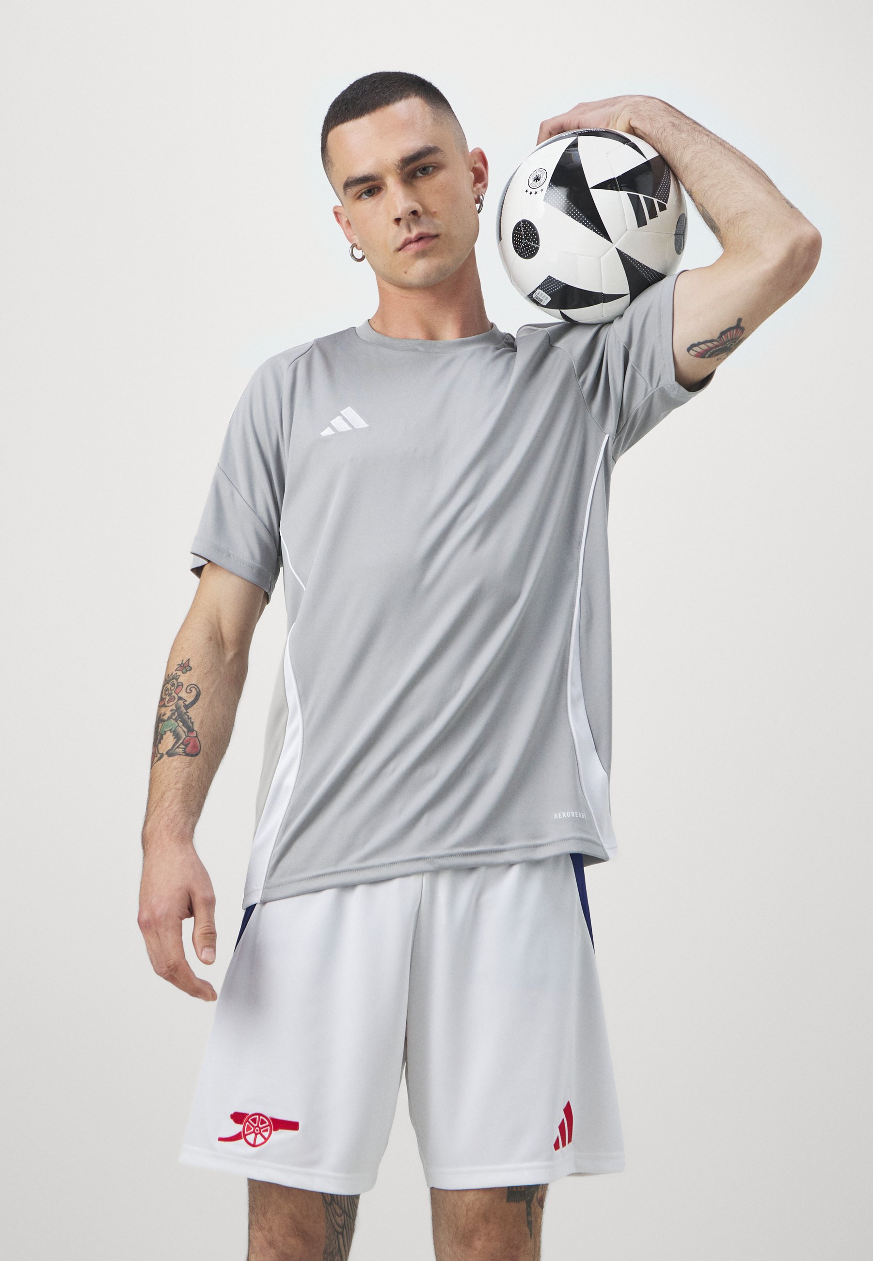 adidas Arsenal ノースリーブシャツ グレー 楽天市場】◇メール便対応商品◇【グレーのみ】adidas