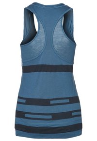 Blå linne med racerback-design, lättviktsmaterial och kontrasterande svarta horisontella ränder på ryggen.