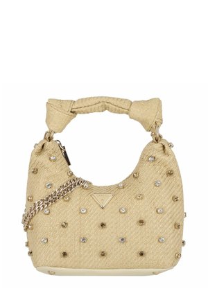 Borsa a tracolla beige intrecciata con manico cordato, dettaglio in catena argentata e decorata con strass. Presenta una placca con logo sul fronte.