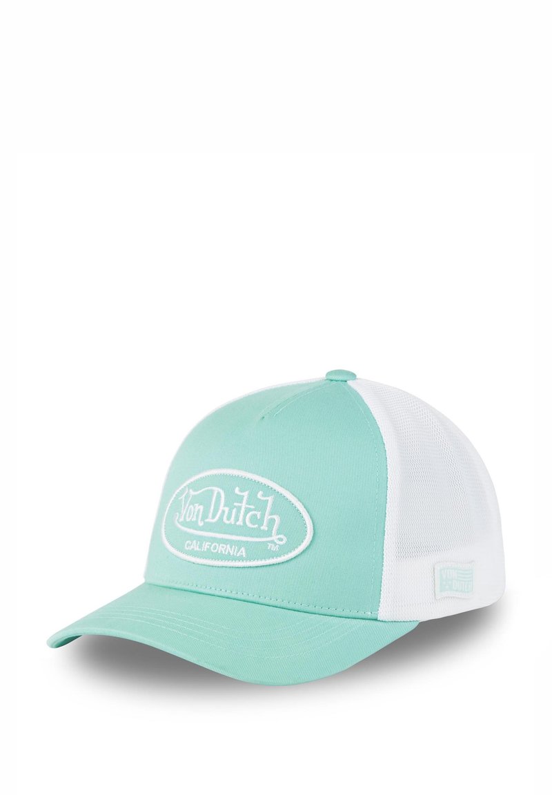 Gorra trucker de malla en verde menta y blanco con visera curvada y logotipo bordado "Von Dutch California" en el panel frontal.
