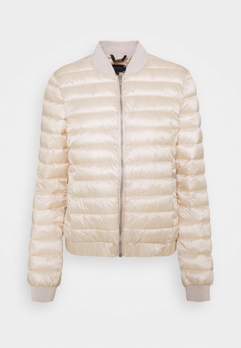 Veste bomber matelassée beige clair avec fermeture éclair au devant, col, poignets et taille en côte, présentée sur fond blanc.