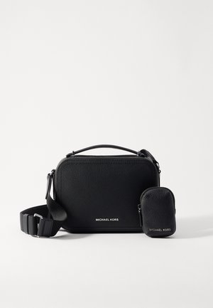 BODY POUCH UNISEX - Skuldertasker - black