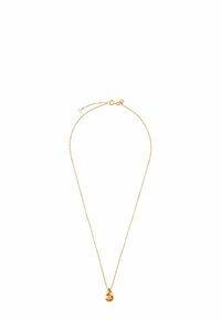 Złocony naszyjnik z delikatnym łańcuszkiem oraz teksturowanym wisiorkiem w kształcie kropli. Wisiorek ma młotkowane wykończenie, co dodaje mu charakteru.
