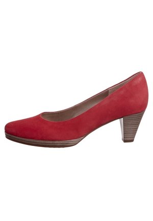 Pumps - red