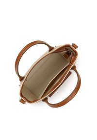 Borsa a tracolla in tela beige con manici in pelle marrone, chiusura con zip e un ampio interno foderato in tessuto con tasca divisoria.