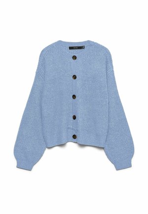 Cardigan bleu clair tricoté à manches longues, avec un col rond et six boutons marron sur le devant. Poignets et ourlet côtelés.