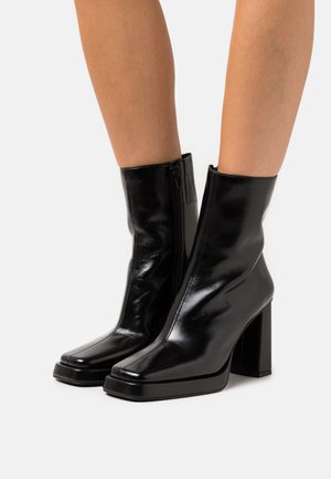 Jeffrey Campbell, MAXIMAL-LO - High Heel Stiefelette - black