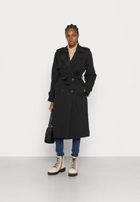 Vero Moda Gabardina - black