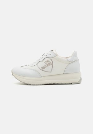 Love Moschino DAILY RUNNING - Trainers - bianco/silver