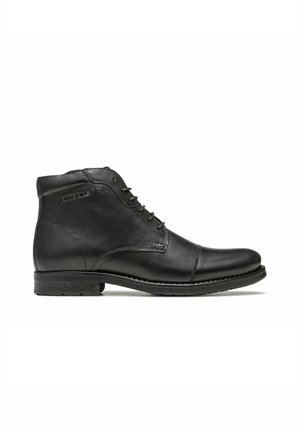 Bottes pour hommes en cuir noir à la cheville avec lacets, petit talon et détails de couture, vues de profil sur fond blanc.